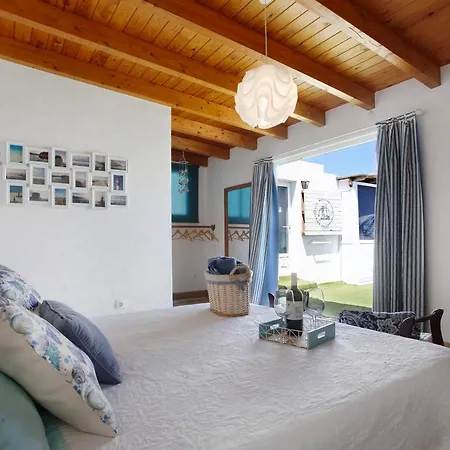 Vista Toston Daire Cotillo